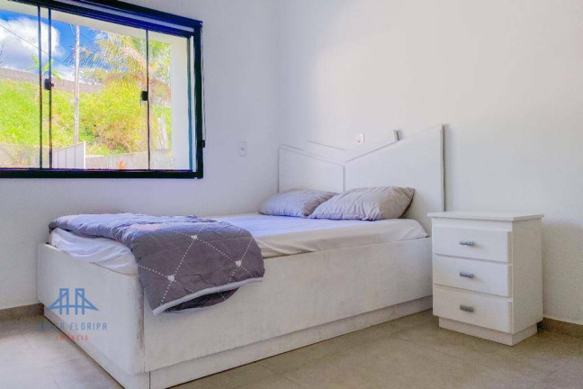 Imagem Casa com 5 Quartos à Venda, 500 m² em Jardim Janaina - Biguaçu