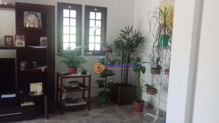 Imagem Sobrado com 3 Quartos à Venda, 217 m² em Quarta Divisão - Ribeirão Pires