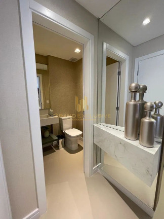 Imagem Apartamento com 3 Quartos à Venda, 103 m² em Centro - Balneário Camboriú