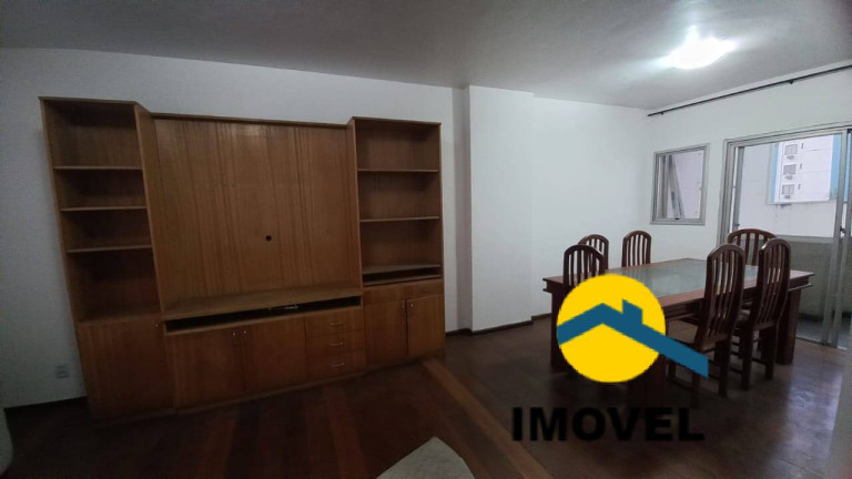 Imagem Apartamento com 3 Quartos à Venda, 129 m² em Icaraí - Niterói Imagem Apartamento com 3 Quartos à Venda, 129 m² em Icaraí - Niterói