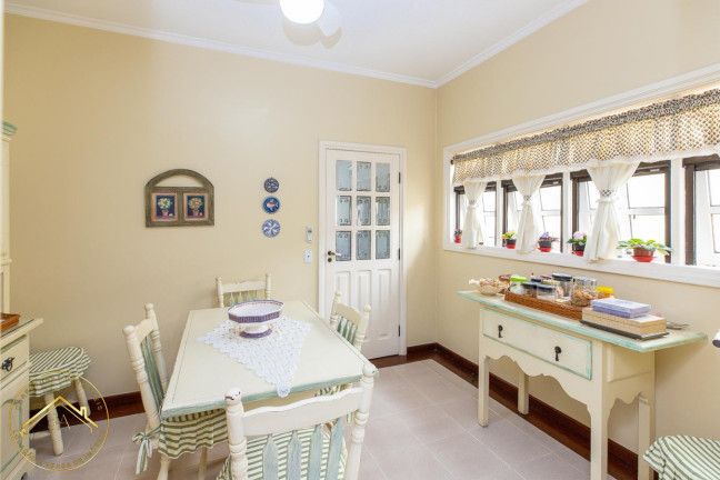 Imagem Casa com 5 Quartos à Venda, 313 m² em Alphaville - Santana De Parnaíba Imagem Casa com 5 Quartos à Venda, 313 m² em Alphaville - Santana De Parnaíba