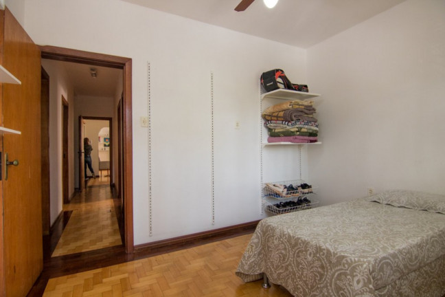 Imagem Imóvel com 3 Quartos à Venda, 111 m² em Petrópolis - Porto Alegre