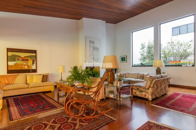 Imagem Casa com 4 Quartos à Venda, 440 m² em Jardim Guedala - São Paulo