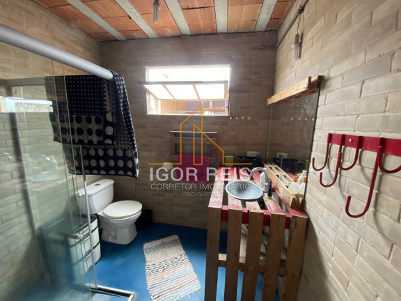 Imagem Casa com 5 Quartos à Venda, em Parque Turf Club - Campos Dos Goytacazes Imagem Casa com 5 Quartos à Venda, em Parque Turf Club - Campos Dos Goytacazes