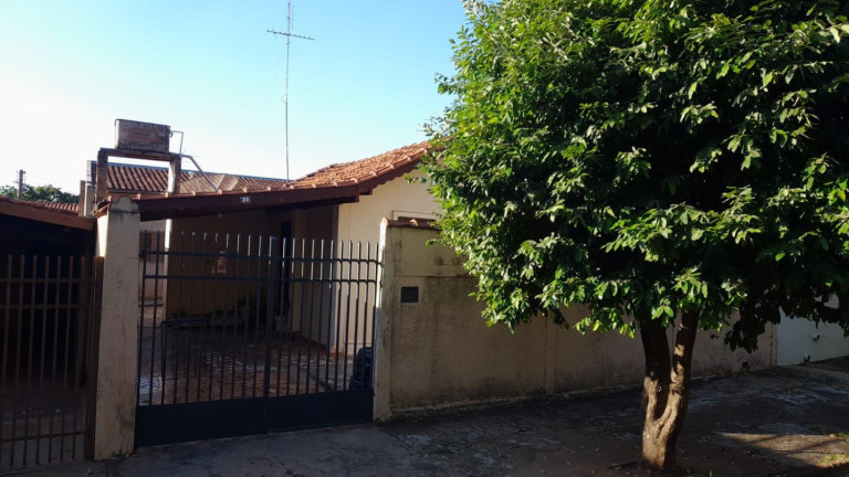 Casa com 2 Quartos à Venda,  em Núcleo Habitacional Monsenhor Pasetto - Lins