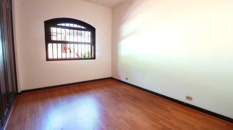 Imagem Casa com 4 Quartos à Venda, 336 m² em Jardim Leonor - São Paulo