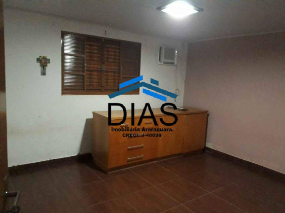 Imagem Casa com 2 Quartos à Venda, 192 m² em Doutor Tancredo De Almeida Neves - Araraquara