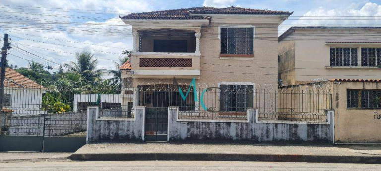 Casa com 5 Quartos à Venda ou Locação, 300 m² em Santíssimo - Rio De Janeiro