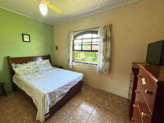 Imagem Casa com 2 Quartos à Venda, 72 m² em Barra Do Sai - Itapoá Imagem Casa com 2 Quartos à Venda, 72 m² em Barra Do Sai - Itapoá