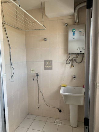 Imagem Apartamento com 2 Quartos para Alugar, 72 m² em Bacacheri - Curitiba