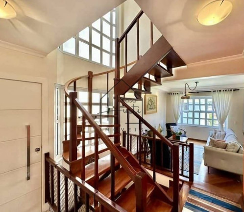 Imagem Casa com 3 Quartos à Venda, 210 m² em Chácara Pavoeiro - Cotia Imagem Casa com 3 Quartos à Venda, 210 m² em Chácara Pavoeiro - Cotia