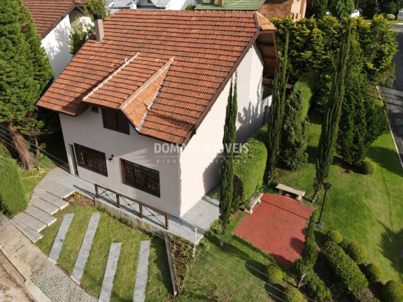 Casa com 4 Quartos à Venda, 190 m² em Região Do Alto Do Capivari - Campos Do Jordão