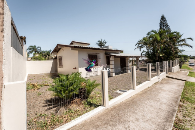 Imagem Casa com 3 Quartos à Venda, 108 m² em Vila São João - Torres