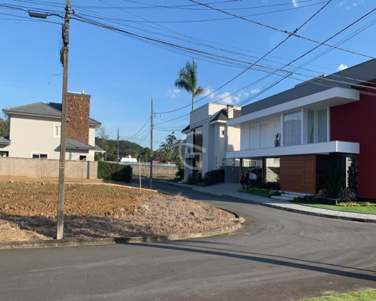 Imagem Terreno à Venda, 484 m² em Pirabeiraba (pirabeiraba) - Joinville Imagem Terreno à Venda, 484 m² em Pirabeiraba (pirabeiraba) - Joinville