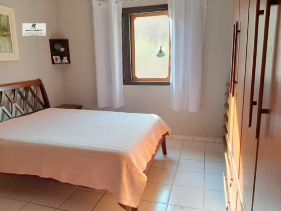 Imagem Chácara com 2 Quartos à Venda, 2.500 m² em Caetê - São Roque Imagem Chácara com 2 Quartos à Venda, 2.500 m² em Caetê - São Roque