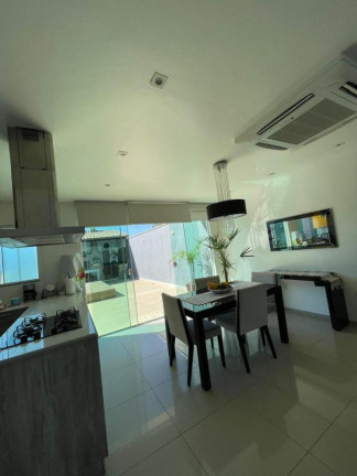 Imagem Casa com 3 Quartos à Venda, 360 m² em Mar Do Norte - Rio Das Ostras Imagem Casa com 3 Quartos à Venda, 360 m² em Mar Do Norte - Rio Das Ostras