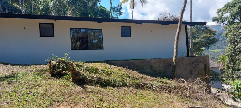 Imagem Casa com 3 Quartos à Venda, 134 m² em Vargem Grande - Teresópolis Imagem Casa com 3 Quartos à Venda, 134 m² em Vargem Grande - Teresópolis
