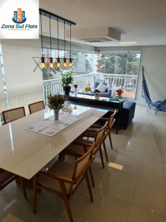 Apartamento com 3 Quartos à Venda, 143 m² em Vila Gumercindo - São Paulo