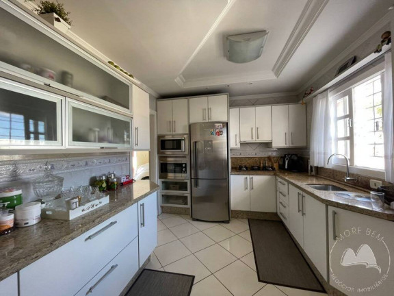 Imagem Casa com 4 Quartos à Venda, 280 m² em Brusque