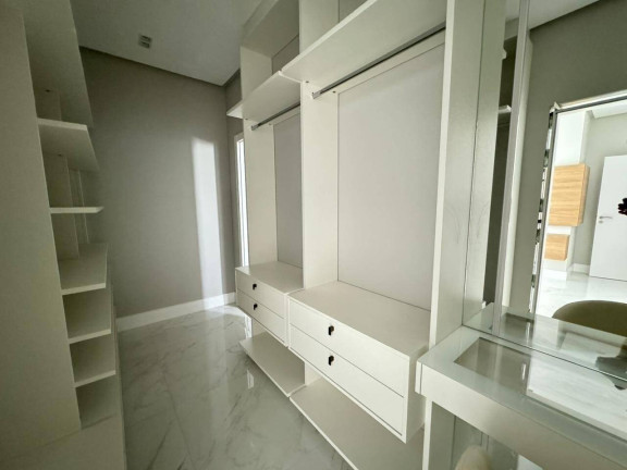 Imagem Apartamento com 3 Quartos à Venda, 135 m² em Balneário Camboriú