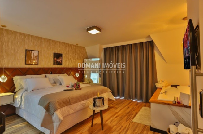 Imagem Imóvel com 10 Quartos à Venda, 520 m² em Região Do Atalaia - Campos Do Jordão Imagem Imóvel com 10 Quartos à Venda, 520 m² em Região Do Atalaia - Campos Do Jordão