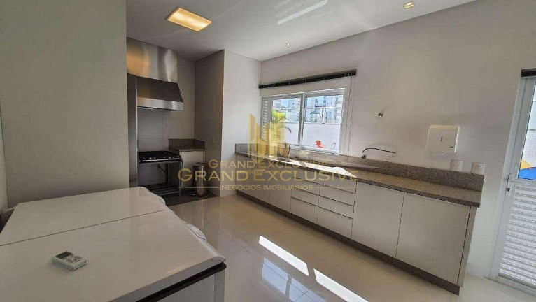 Imagem Apartamento com 3 Quartos à Venda, 140 m² em Centro - Balneário Camboriú Imagem Apartamento com 3 Quartos à Venda, 140 m² em Centro - Balneário Camboriú