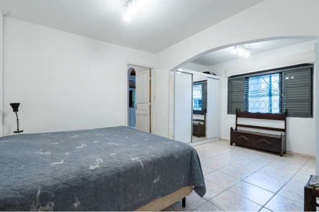 Imagem Casa com 3 Quartos à Venda, 240 m² em Jardim Aeroporto - São Paulo Imagem Casa com 3 Quartos à Venda, 240 m² em Jardim Aeroporto - São Paulo
