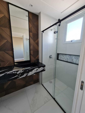 Imagem Apartamento com 3 Quartos à Venda, 134 m²