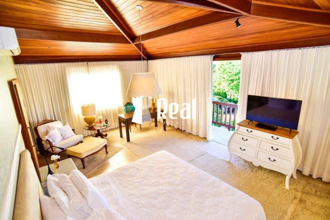 Imagem Casa com 5 Quartos à Venda, 400 m² em Praia Do Forte - Mata De São João Imagem Casa com 5 Quartos à Venda, 400 m² em Praia Do Forte - Mata De São João