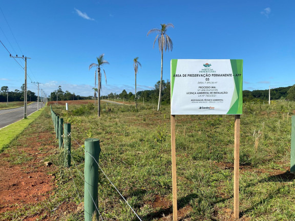 Imagem Terreno à Venda, 361 m² em Primeira Linha - Criciúma Imagem Terreno à Venda, 361 m² em Primeira Linha - Criciúma
