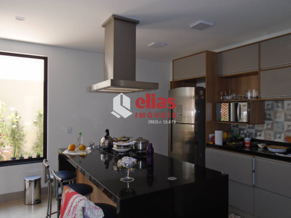 Imagem Casa com 3 Quartos à Venda, 232 m² em Residencial Tamboré - Bauru Imagem Casa com 3 Quartos à Venda, 232 m² em Residencial Tamboré - Bauru