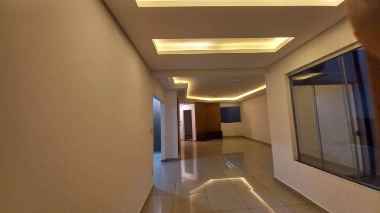 Imagem Casa com 3 Quartos à Venda, 250 m² em Jardim Paulista - Bauru