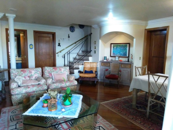 Apartamento com 3 Quartos à Venda, 220 m² em Jardim Guedala - São Paulo