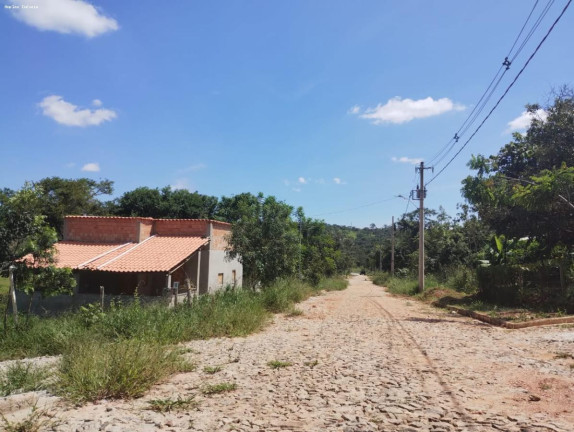 Imagem Terreno à Venda, 360 m² em Estrela Do Sul - Mateus Leme