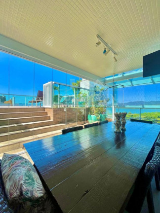 Imagem Cobertura com 3 Quartos à Venda, 350 m² em Agronômica - Florianópolis
