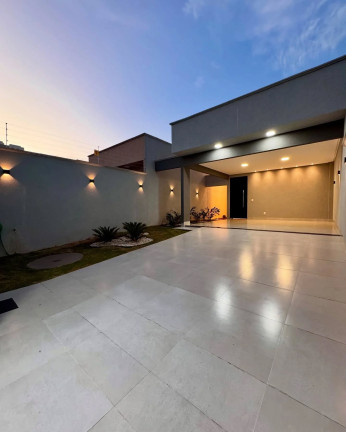 Imagem Casa com 3 Quartos à Venda, 147 m² em Serra Dourada 3 - Aparecida De Goiania Imagem Casa com 3 Quartos à Venda, 147 m² em Serra Dourada 3 - Aparecida De Goiania