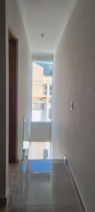 Imagem Casa com 3 Quartos à Venda, 143 m² em Laranjeiras - Caieiras Imagem Casa com 3 Quartos à Venda, 143 m² em Laranjeiras - Caieiras