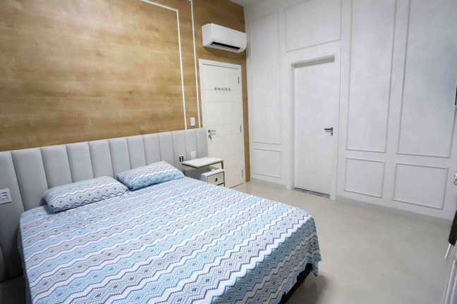 Imagem Apartamento com 4 Quartos à Venda, 225 m² em Meia Praia - Itapema Imagem Apartamento com 4 Quartos à Venda, 225 m² em Meia Praia - Itapema