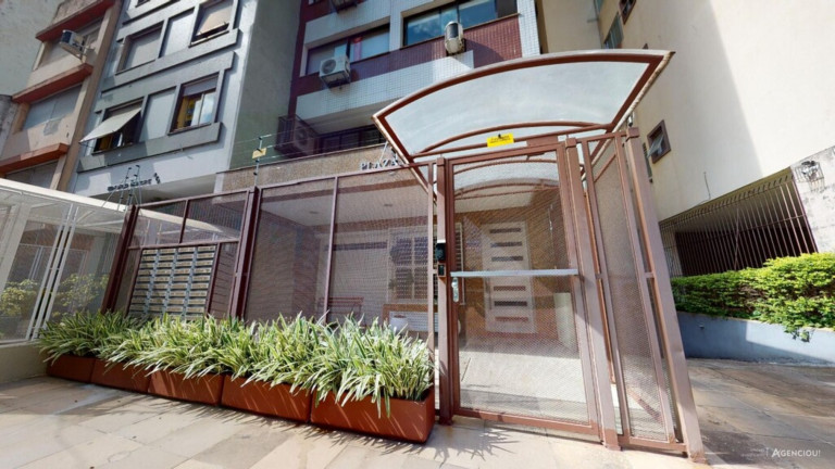 Imagem Imóvel com 1 Quarto à Venda, 30 m² em Centro Histórico - Porto Alegre Imagem Imóvel com 1 Quarto à Venda, 30 m² em Centro Histórico - Porto Alegre