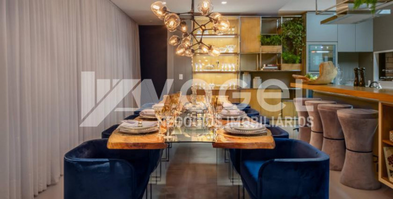 Imagem Casa com 3 Quartos à Venda, 832 m² em Bairro Não Informado - Gramado Imagem Casa com 3 Quartos à Venda, 832 m² em Bairro Não Informado - Gramado