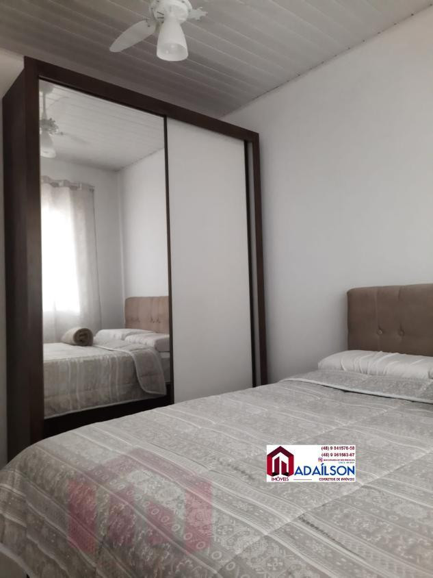 Imagem Imóvel com 2 Quartos à Venda, 200 m² Imagem Imóvel com 2 Quartos à Venda, 200 m²