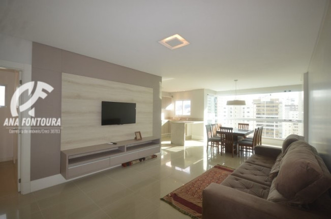 Imagem Apartamento com 4 Quartos à Venda, 136 m² em Centro - Balneário Camboriú Imagem Apartamento com 4 Quartos à Venda, 136 m² em Centro - Balneário Camboriú