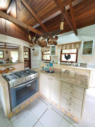 Imagem Casa com 6 Quartos à Venda, 454 m² em Recanto Araucária - Campos Do Jordão