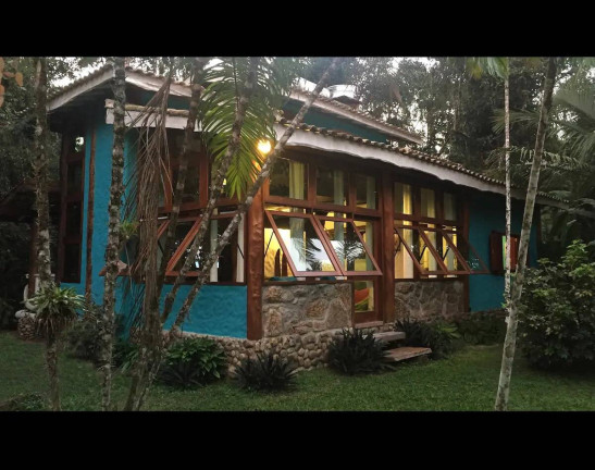 Casa com 2 Quartos para Temporada, 210 m² em Ubatumirim - Ubatuba