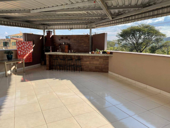 Imagem Casa com 3 Quartos à Venda, 250 m² em Santa Monica - Itaúna