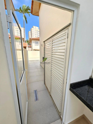 Imagem Casa de Condomínio com 3 Quartos à Venda, 129 m²