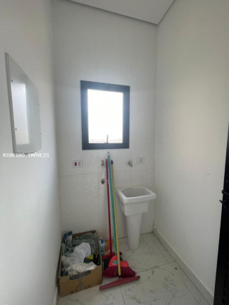 Imagem Casa com 3 Quartos à Venda, 140 m² em Villas Do Jaguari - Santana De Parnaíba Imagem Casa com 3 Quartos à Venda, 140 m² em Villas Do Jaguari - Santana De Parnaíba