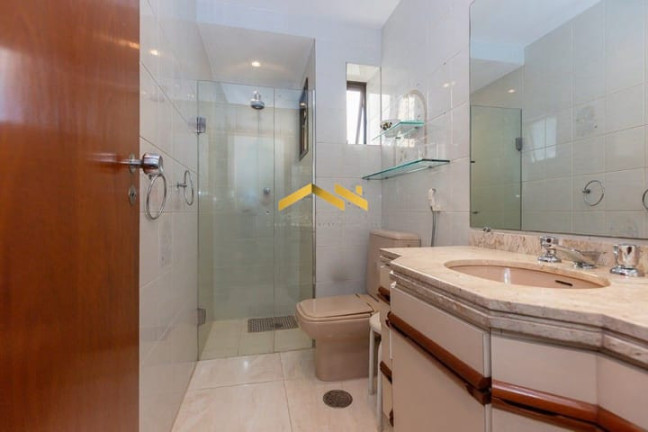 Imagem Apartamento com 4 Quartos à Venda, 200 m² em Moema - São Paulo