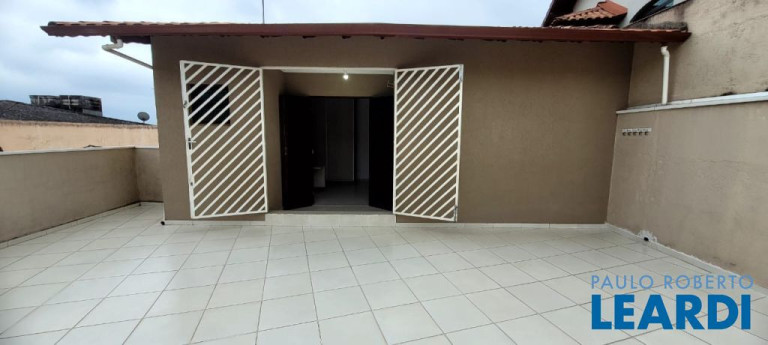 Sobrado com 6 Quartos à Venda, 308 m² em Vila Tibiriçá - Santo André