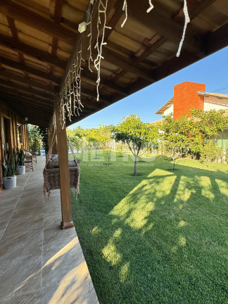 Imagem Casa com 3 Quartos à Venda, 220 m² em Estrada Da Tapera - Petrolina